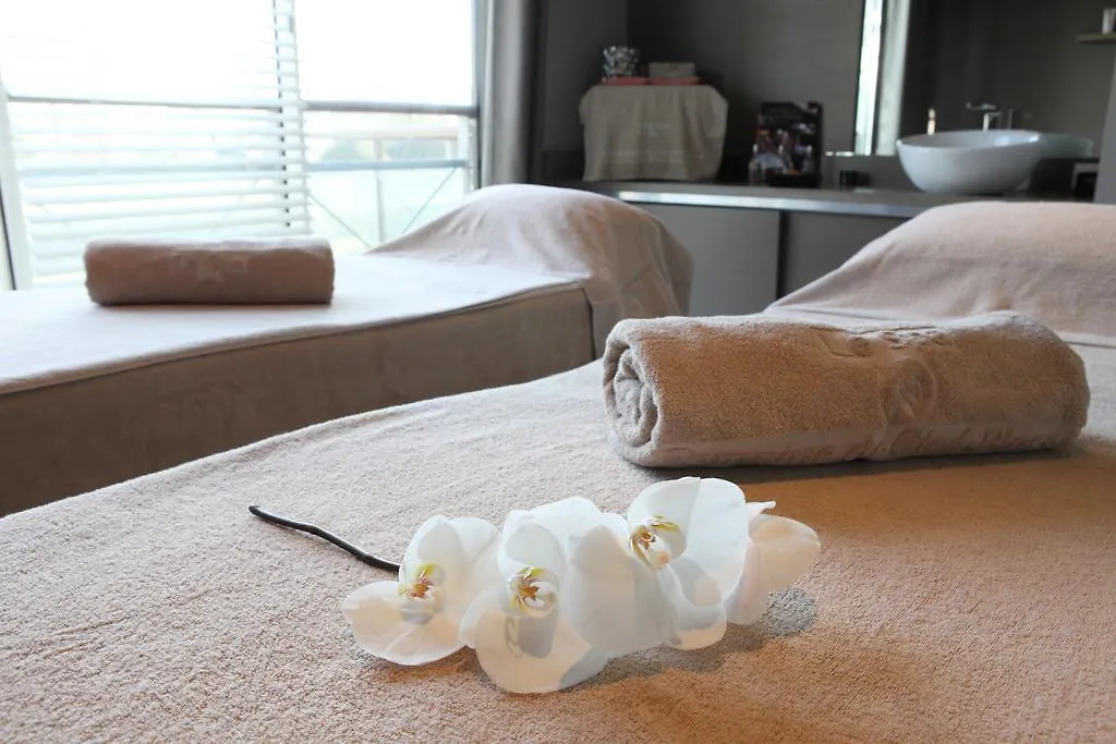 Domaine De Cice-Blossac, Resort Spa & Golf Bruz